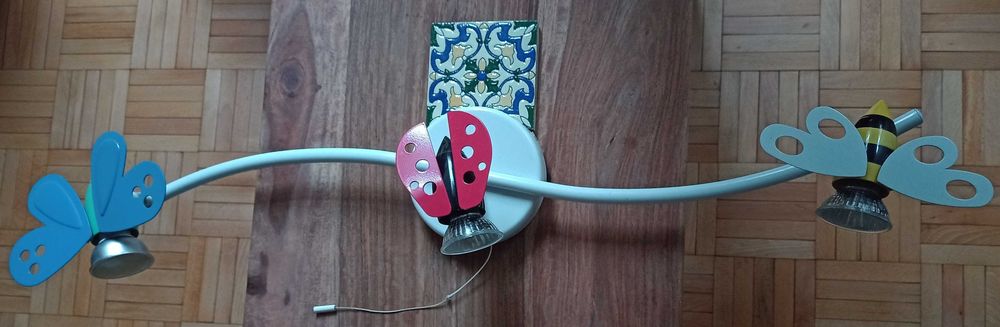 Kinkiet IKEA do pokoju dziecięcego