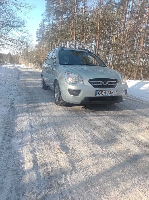 Sprzedam Kia carens 3