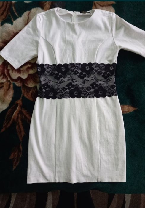 Плаття 46-48р всі по 150