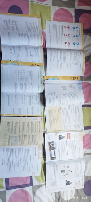 Manuais e livros de fichas Química em Reação e física em ação 10