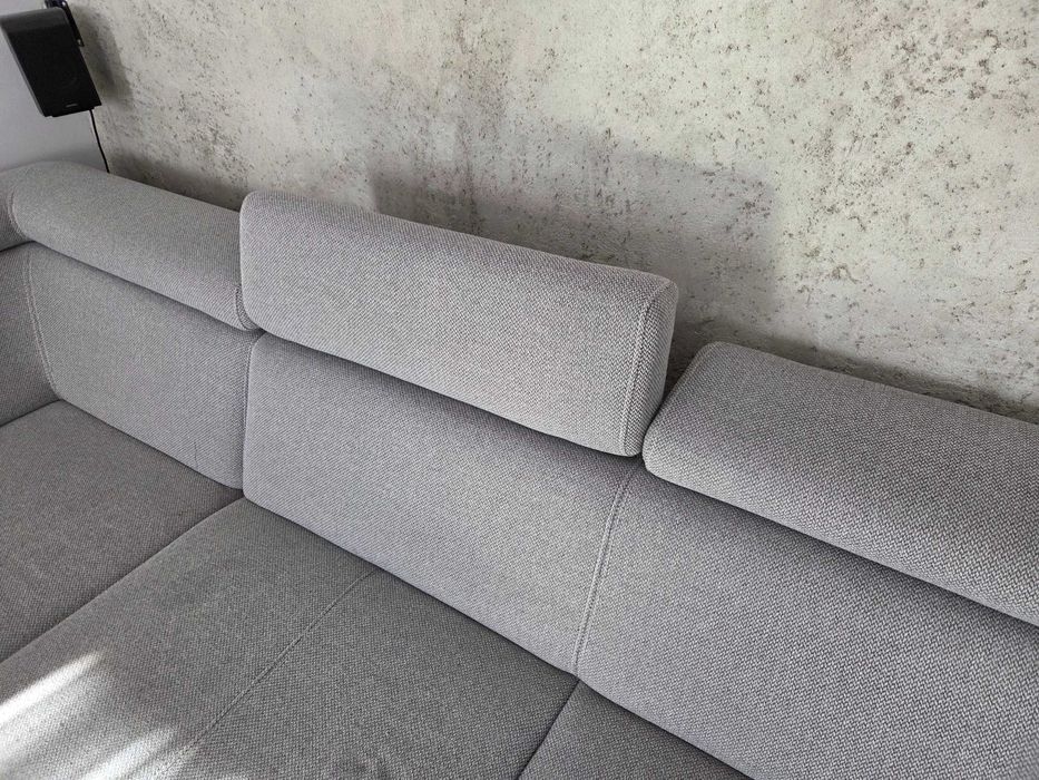 Narożnik z funkcją spania 275 cm x 200 cm