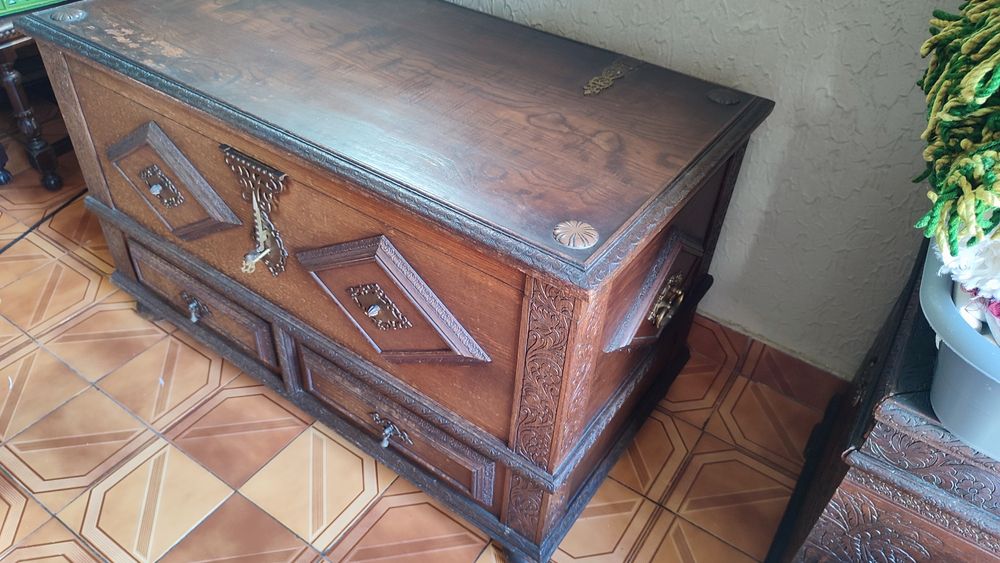 Solid Wood Chest492465334162575361