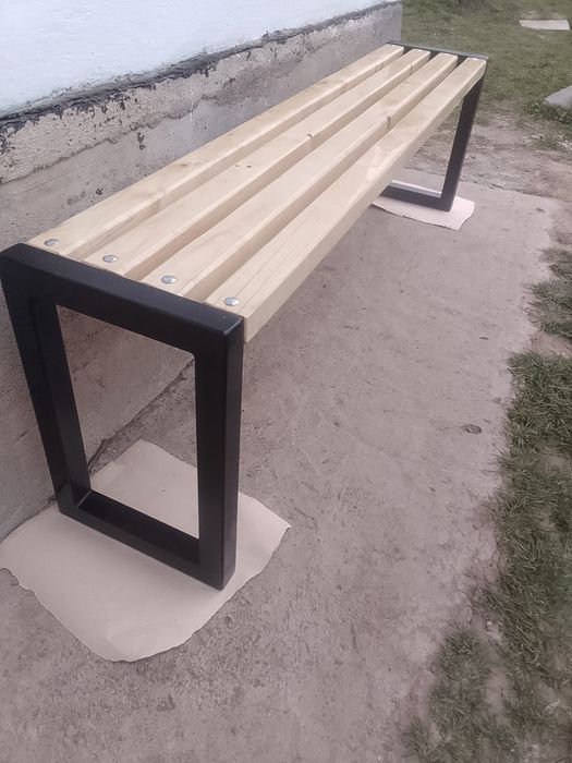 Лавка вулична в стилі Лофт