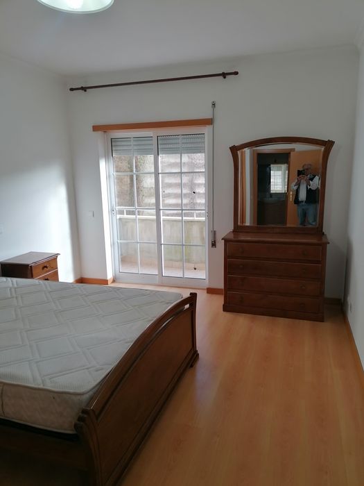 Alugo Apartamento T3