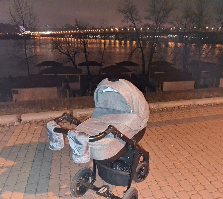 Коляска дитяча,прогулянка для дитини