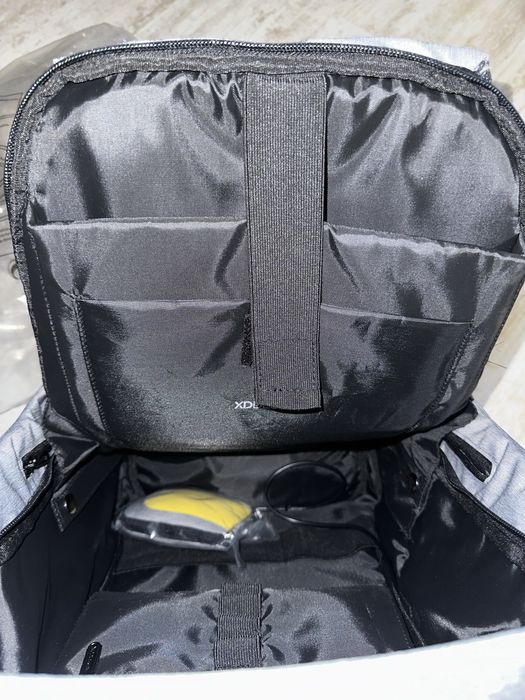 Рюкзак-антизлодій XDDesign Bobby Compact жовтий