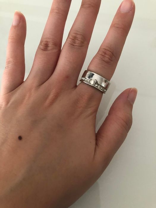 Anéis prateados variados