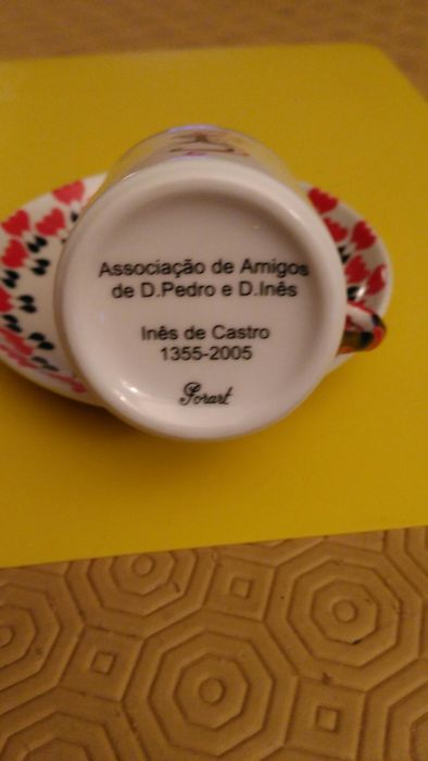Chávena de café Inês de Castro - 700 anos