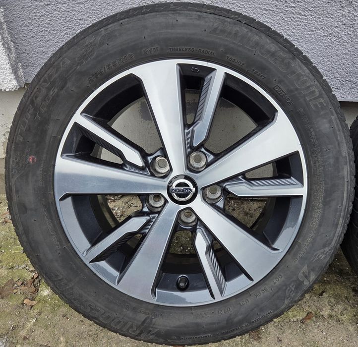 Felgi z oponami Nissan Leaf 6,5x16 ET40 5x114,3