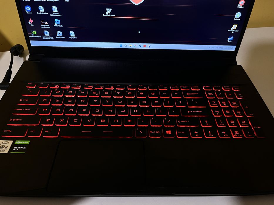 Laptop gamingowy Msi gf75 na GWARANCJI - gtx1650 8gb ram,  500gb ssd