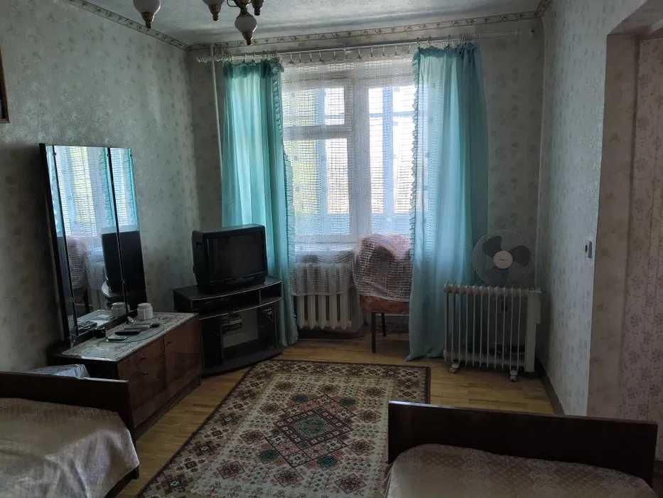 Продам 3к кв Коммунальный рынок. ТРЦ  КЛАСС. Сертификат.IN