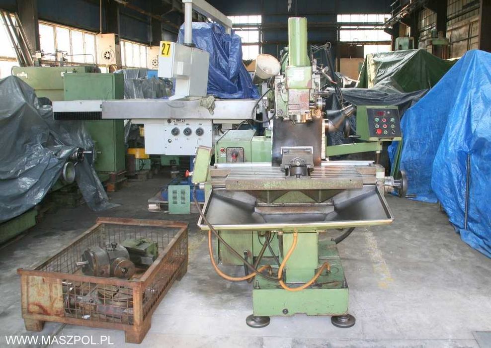 Frezarka narzędziowa FNF 40 P AVIA - FALOWNIK - HYDRAULICZNE mocowanie narzedzi - FILM