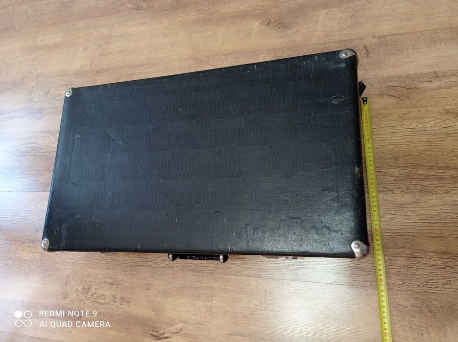 Чемодан старый СССР.