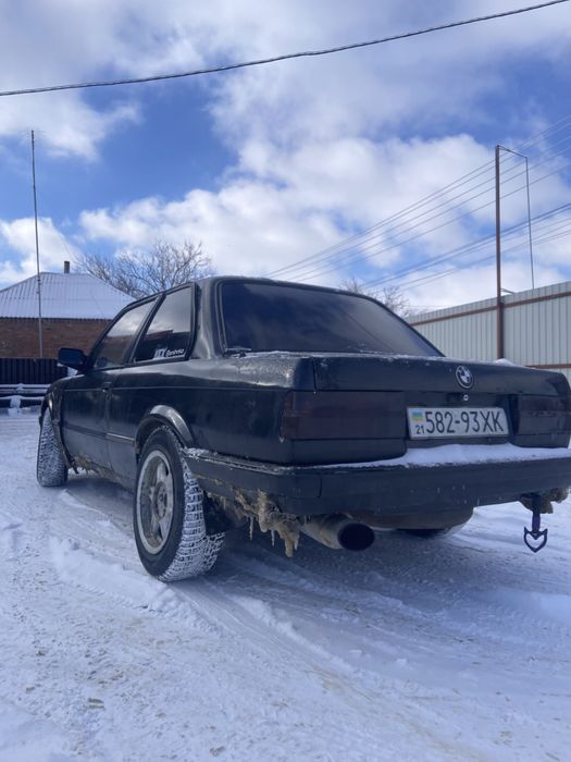 Продам бмв е30 купе