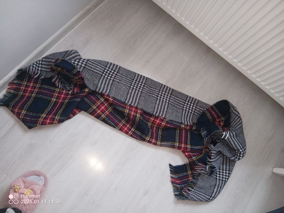 Szalik Cropp dla kobiet