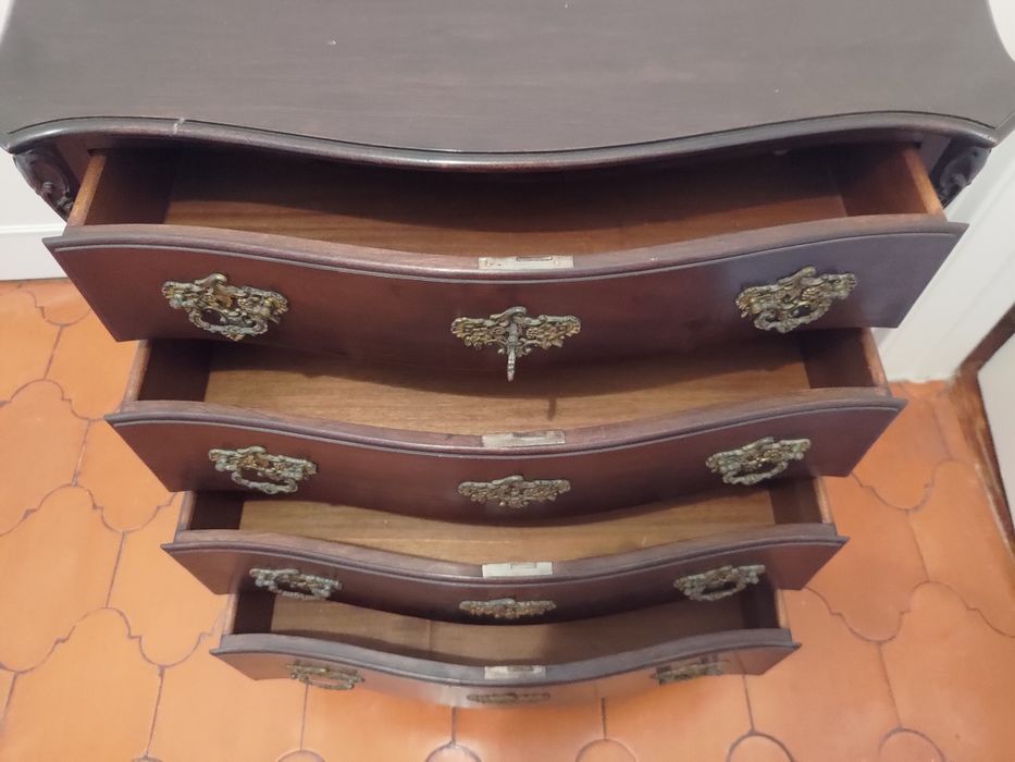 Meia cómoda D. José