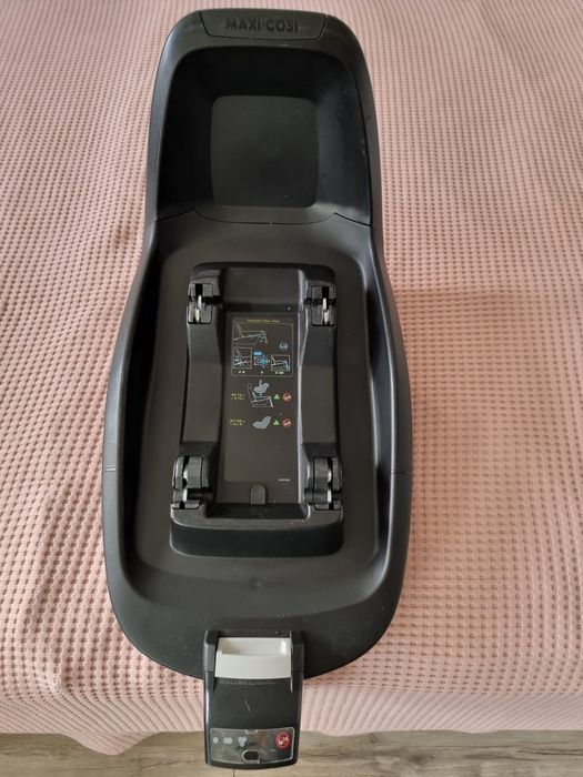 Fotelik Maxi Cosi Pearl Pro2 z bazą FamilyFix One i Size