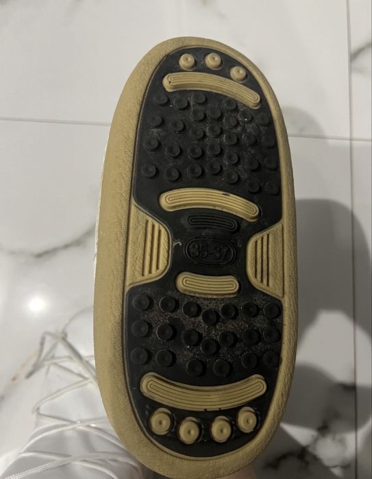 Moon Boot з написом NORTH STAR. Б/у