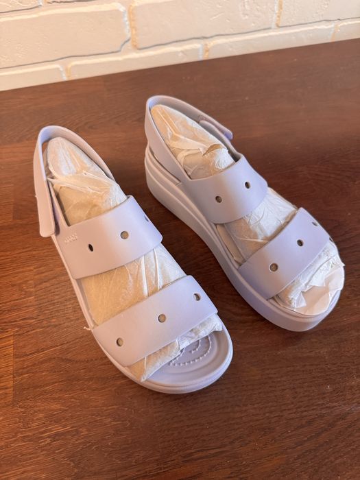 Сандалі Crocs нові