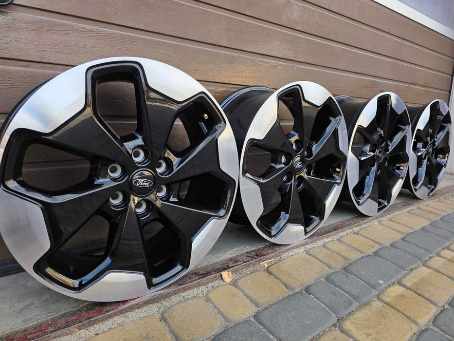 Felgi Nowy FORD TRANSIT Custom TURNEO Custom 6x120 19'' 7,5J ET52,5 Zdjęte z Nowego Auta - Małe Ryski