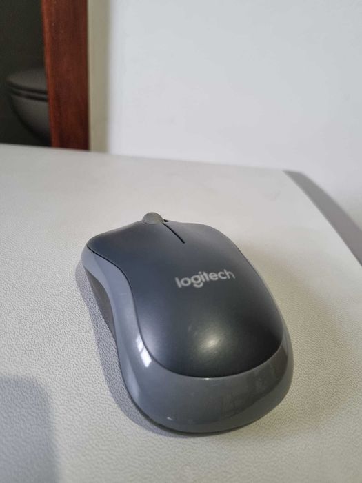 Logitech M185 Wireless Mouse - Gray - Scroll Wheel Issue441344055522764803