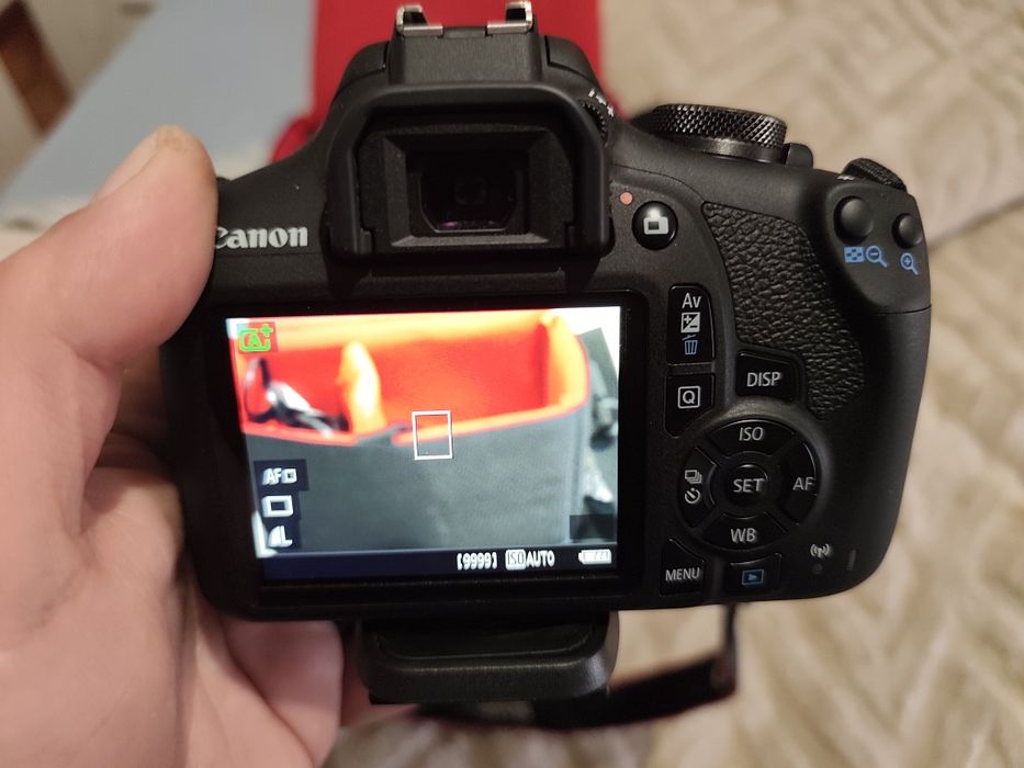 Canon EOS 2000D com garantia