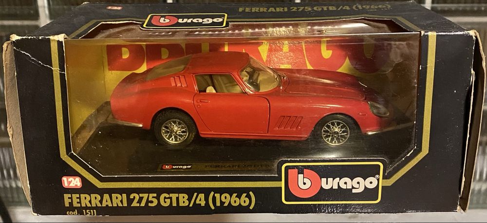 Carros miniatura Burago e Majorette 1/24