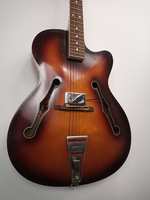 Gitara akustyczna Defil Jazz 3 z pokrowcem