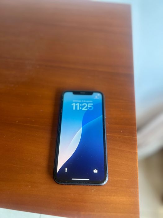 iPhone 11 com manutenção completa de fábrica