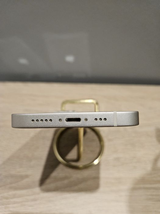 Iphone 13 - idealny stan