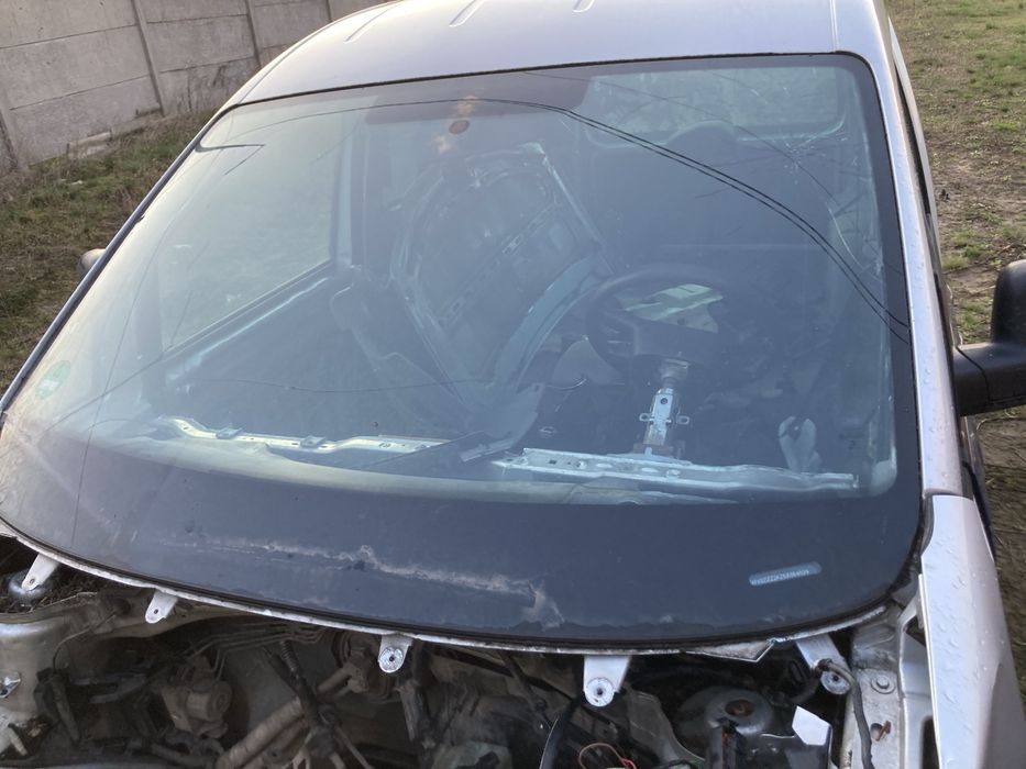 Caddy 1.6 2005 після дтп