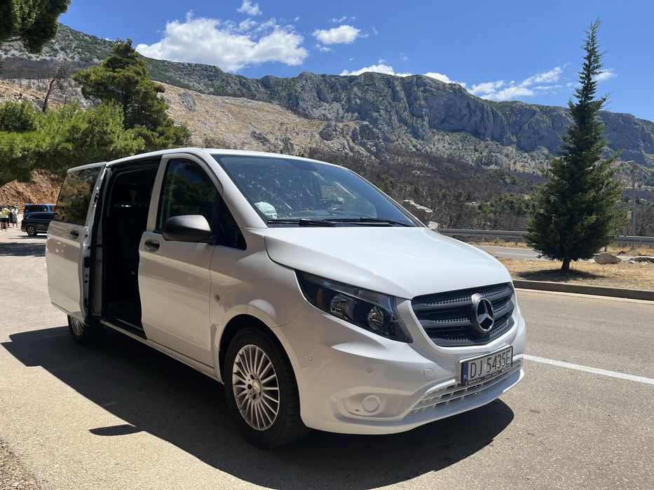 Wynajem bus busa Mercedes Vito Tourer 9 osobowy auta wypożyczenie