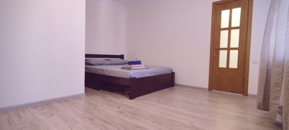 Подобово метро Шулявська однокімнатна