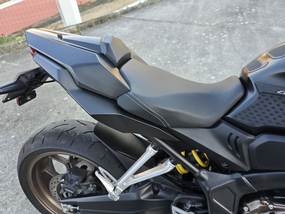 Honda Cb650r 7000mil kms