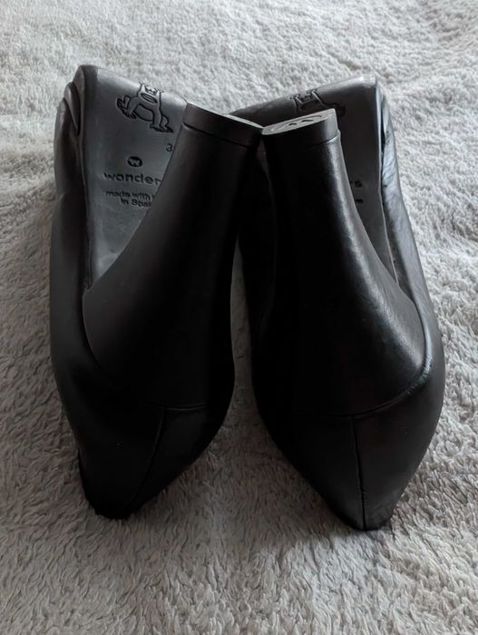Nowe czarne skórzane buty na obcasie platformie szpilki Wonders 38