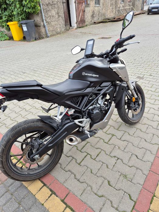 Sprzedam motocykl 125CB