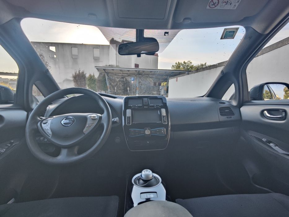 Nissan Leaf 100% elétrico 24kw Ano 2015 Nacional