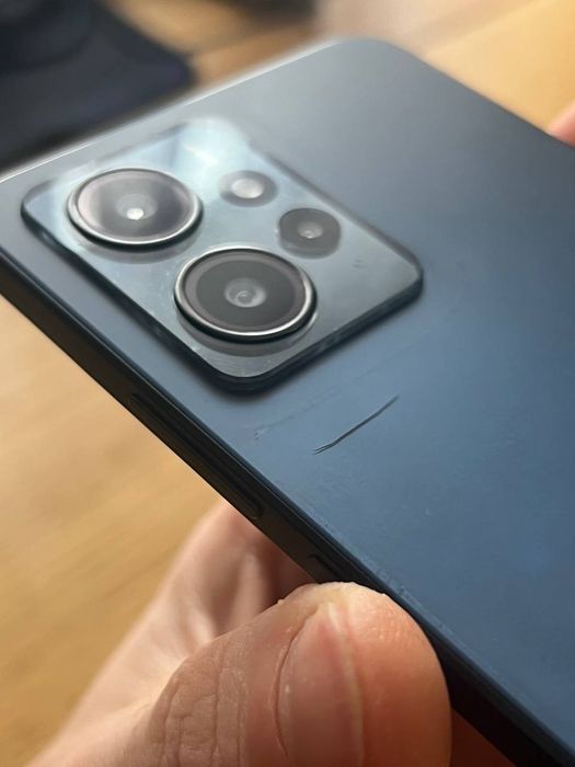 Телефон Redmi 12