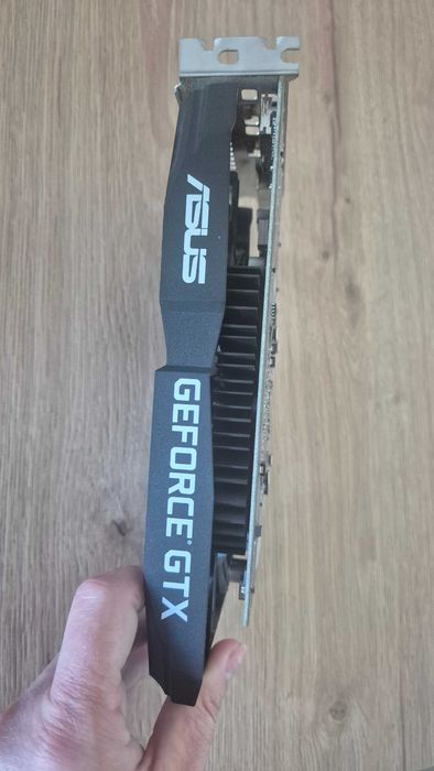 Karta graficzna Nvidia Geforce GTX 1650 dual 4Gb vram GDDR5