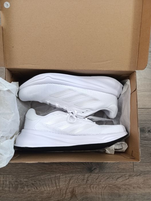 Жіночі кросівки Adidas