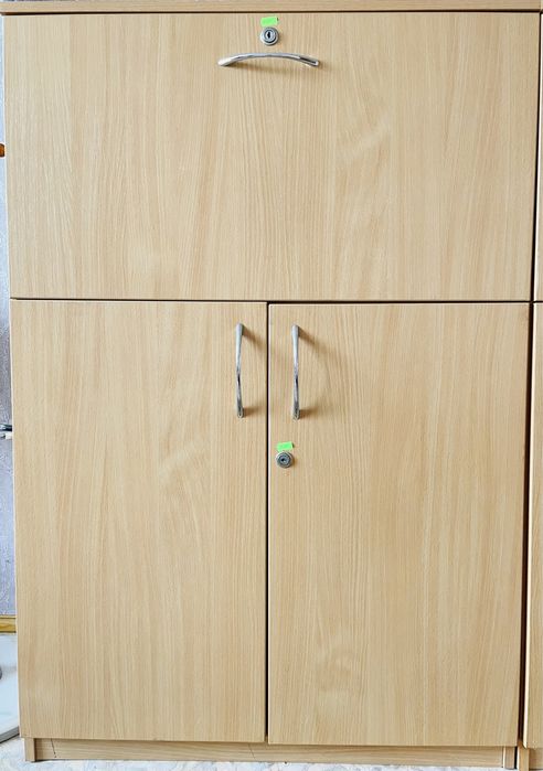 Стол для переговоров на 8-10 человек