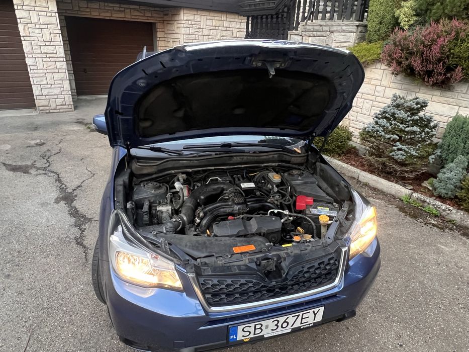 Subaru forester 4 , benzyna/LPG faktura  vat 23%