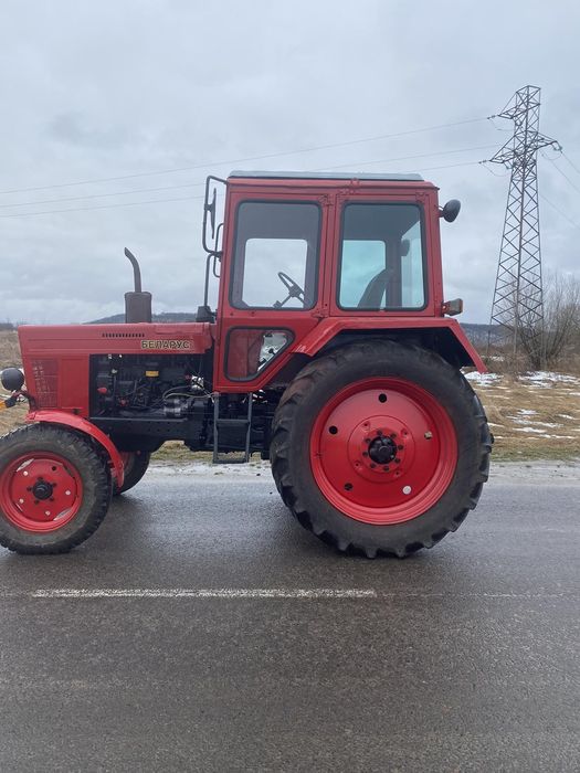 Трактор мтз...80