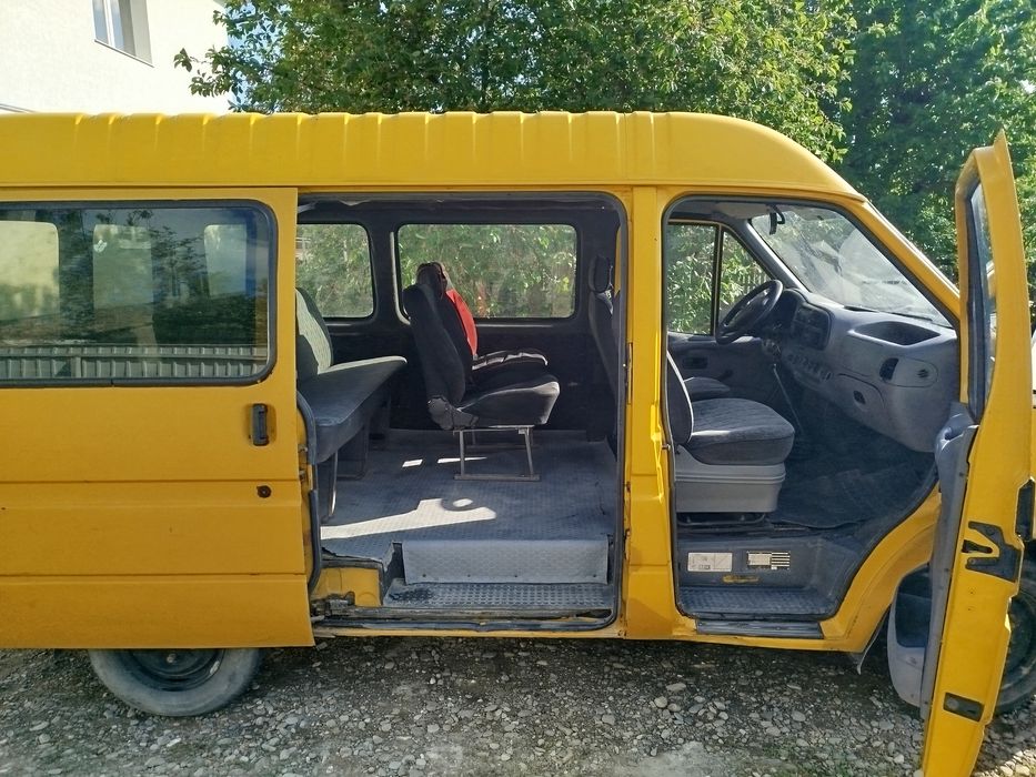 Продам Ford Transit пасажир