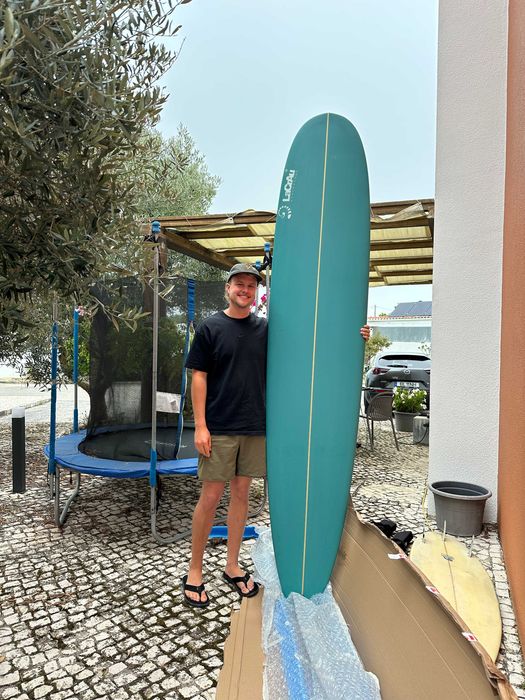 Prancha Longboard 9'1 (NOVA) + Quilha Macho Fins + Capa