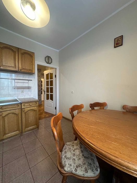 Продаж 2 кімнатної квартири покращеного планування в центрі міста