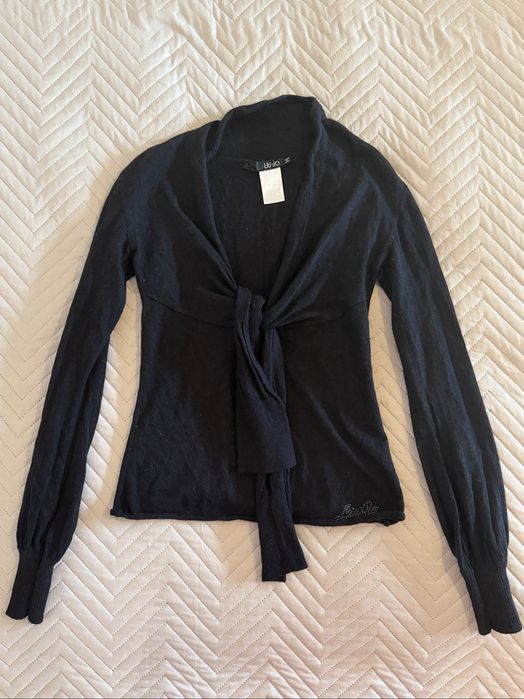 Sweterek z wiazanym dekoltem Liu Jo aplaka