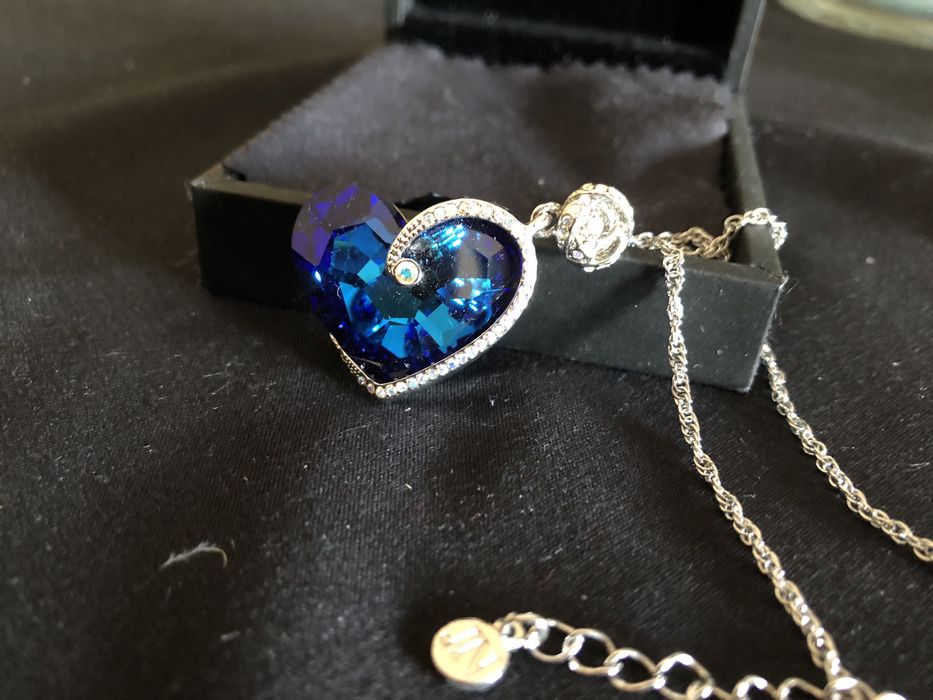 Colar Swarovski ..64738681349635122