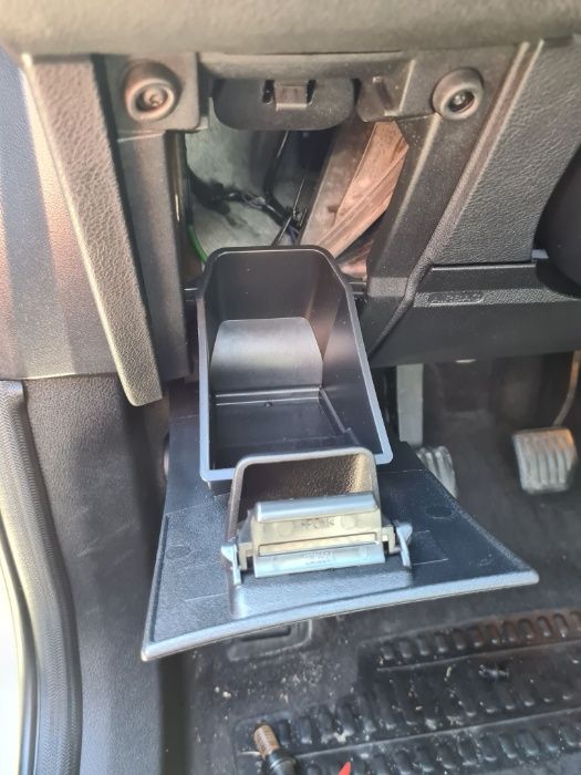 Schowek Deski Pasażera duży Kierowcy mały Europa Ford Mondeo MK4