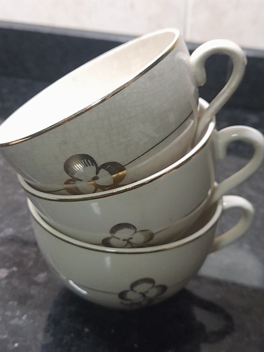 Chávenas e pires fábrica Sacavem